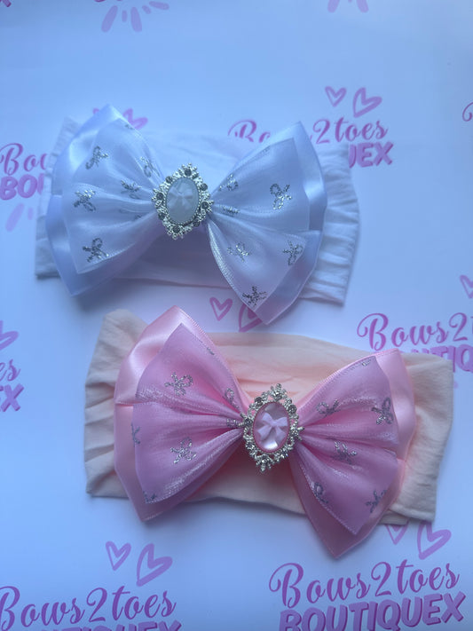 Just a bow kinda girl